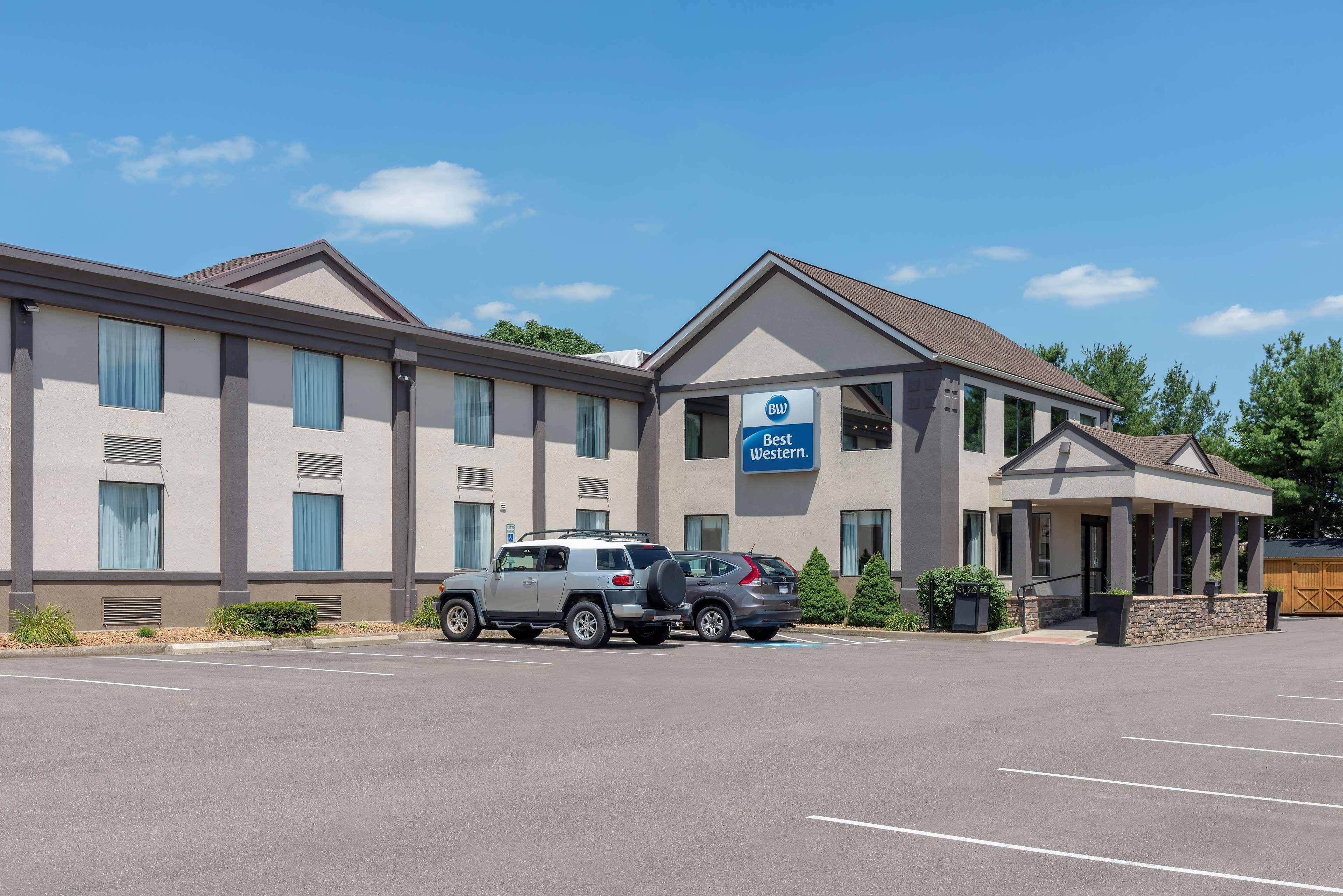 Best Western Dutch Valley Inn New Philadelphia Buitenkant foto